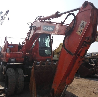 Excavadora de rodas DOOSAN 150W-7 usada 15 toneladas Excavadora com capacidade de balde de 0,7m3