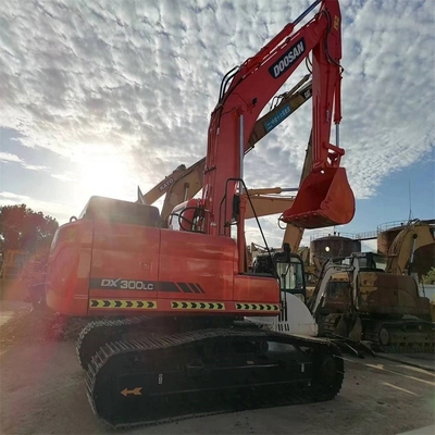 Excavadora do Doosan DX300LC com capacidade de balde de 1M3 e outra válvula hidráulica