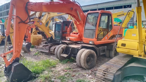 DOOSAN DH150w-7 Roda Excavator pintura original e 16000 KG em estoque para construção