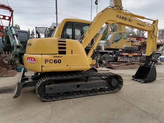 Excavadora Komatsu PC60 importada do Japão, com motor original e baixa duração de trabalho