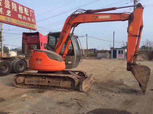 Japão Original HITACHI ZX75US Mini Excavator 7.5ton Crawler Hydraulic Digger em estoque