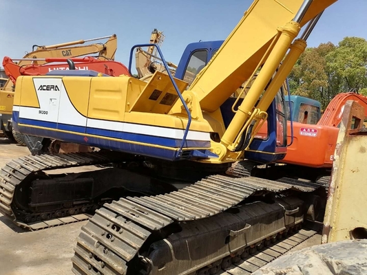 Boa condição Kobelco SK200 escavadeira de segunda mão com capacidade de balde de 1,2M3