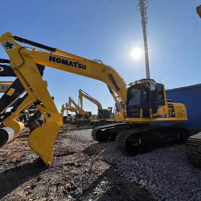 Excavadora de segunda mão KOMATSU PC210-8 em boas condições com poucas horas de trabalho