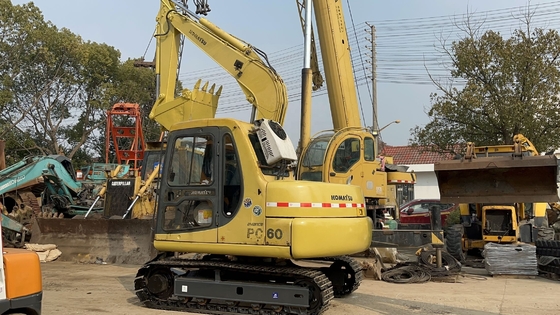 Japão 6ton Crawler KOMATSU PC60 Excavadora Máquina de movimentação de terra de segunda mão Mini Digger
