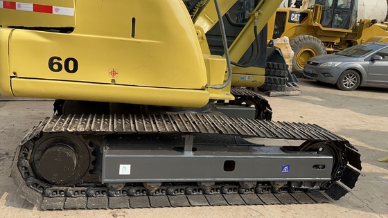 Japão 6ton Crawler KOMATSU PC60 Excavadora Máquina de movimentação de terra de segunda mão Mini Digger