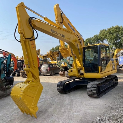 Peso operacional de 13 toneladas Excavadora Komatsu PC130 importada do Japão em em Shanghai Yard