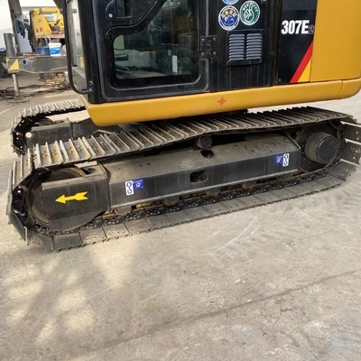 CAT 307E2 Excavadora com poucas horas de trabalho e movimento de rastreador