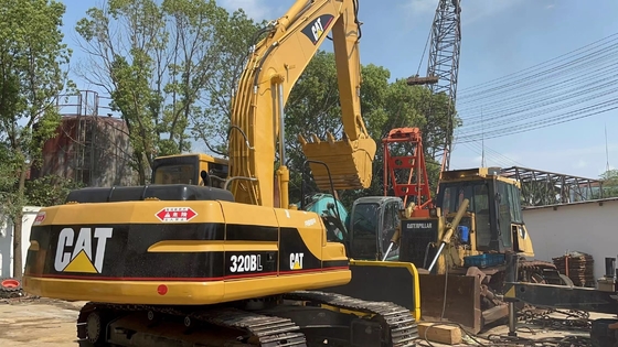 Excavadora original de 20 toneladas CAT 320BL Excavadora usada com 112 kW de potência e certificada EPA/CE