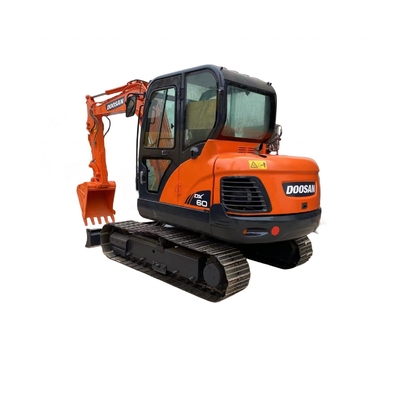 Equipamento pesado de construção Doosan DX60 Excavadora usada com cilindro hidráulico