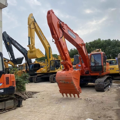 22 TON Peso de operação Excavadora Doosan DX225LC usada com válvula hidráulica original