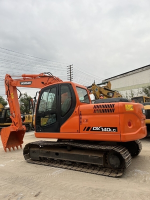 Excavadora do Doosan 140LC em perfeito estado.