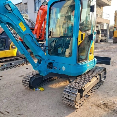 Excavadora Kubota KX135 usada com capacidade de balde de 0,11m3 e outro cilindro hidráulico