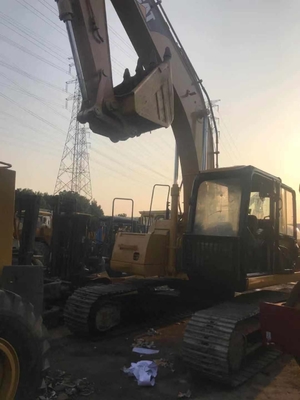 Excavadoras usadas Caterpillar 320CU com capacidade de balde de 0,8m3 e poucas horas de trabalho