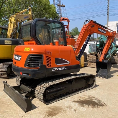2022 Doosan DX55-9C Excavadora hidráulica de segunda mão com válvula hidráulica original