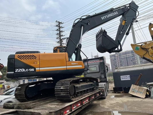 Hyundai 220LC-9s Excavator usado com cor original e em ótimo estado na Coreia