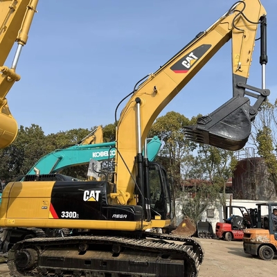 Japão Utilizou Excavadora CAT 330D2 e de segunda mão para eficiência da construção