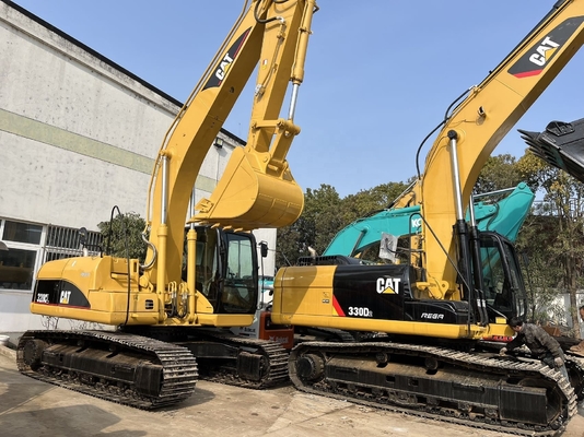 Japão Utilizou Excavadora CAT 330D2 e de segunda mão para eficiência da construção