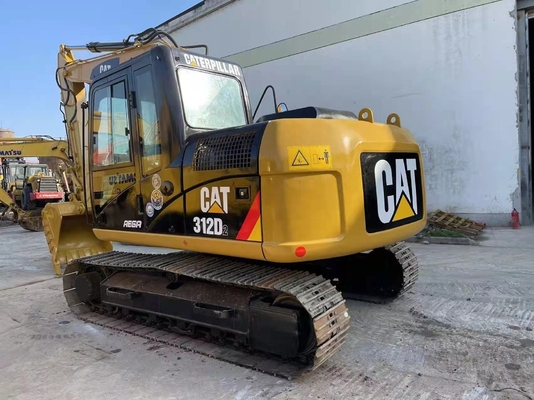Excavadora 312D em bom estado com capacidade de balde de 0,52 m3