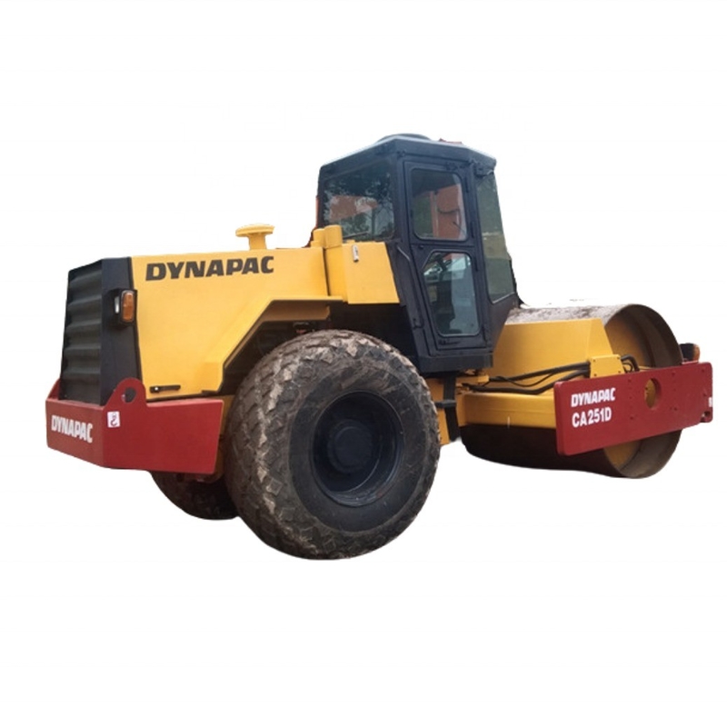 9 toneladas usadas Japão EPA Motor CA251 Rodas hidráulicas de rolamento Dynapac CA251 pintura original