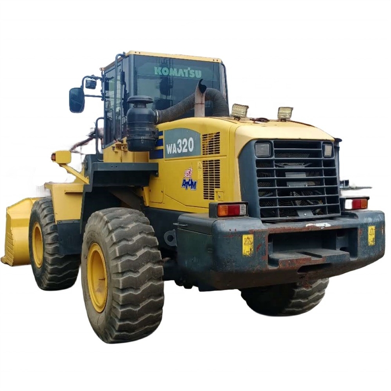 Carregador frontal usado Komatsu WA320-5 com poucas horas de trabalho 0-2000 em ótimo estado