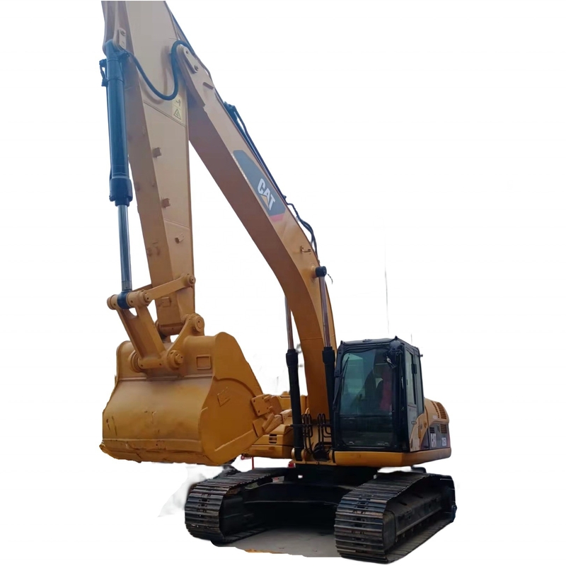 Excavadora Caterpillar 325D de 20 kW com capacidade de balde de 0,3 m3 no mercado japonês