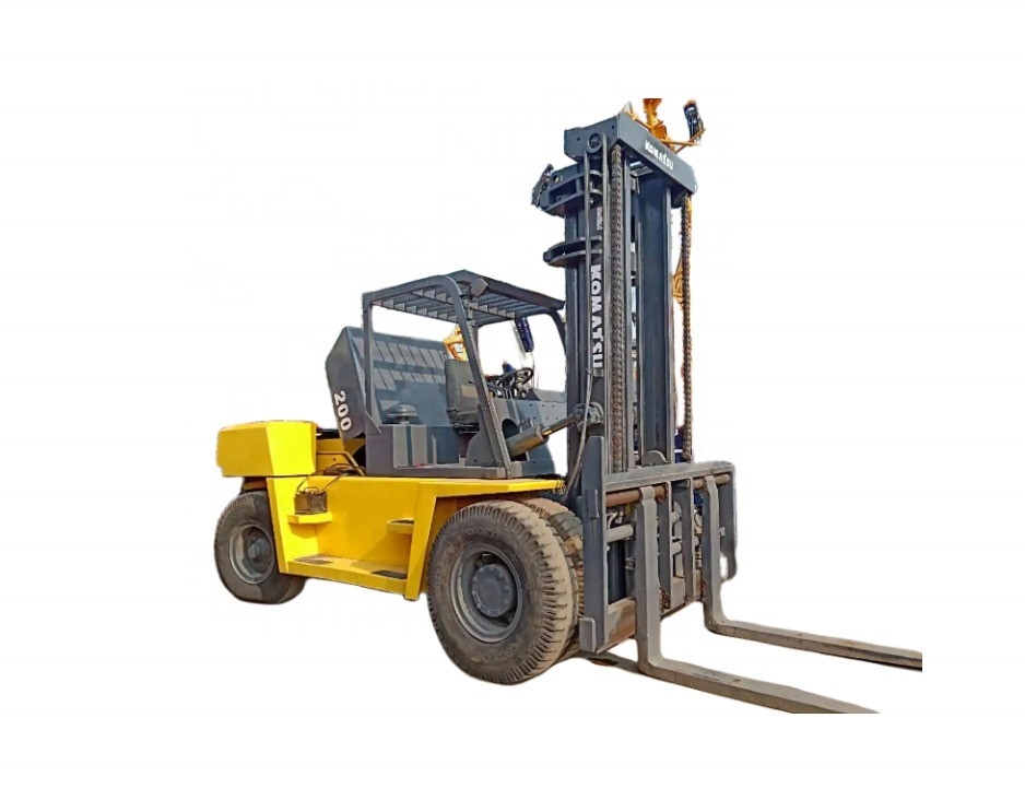 20 toneladas de empilhadeira diesel KOMATSU FD200 para manuseio de contentores em lojas de materiais de construção