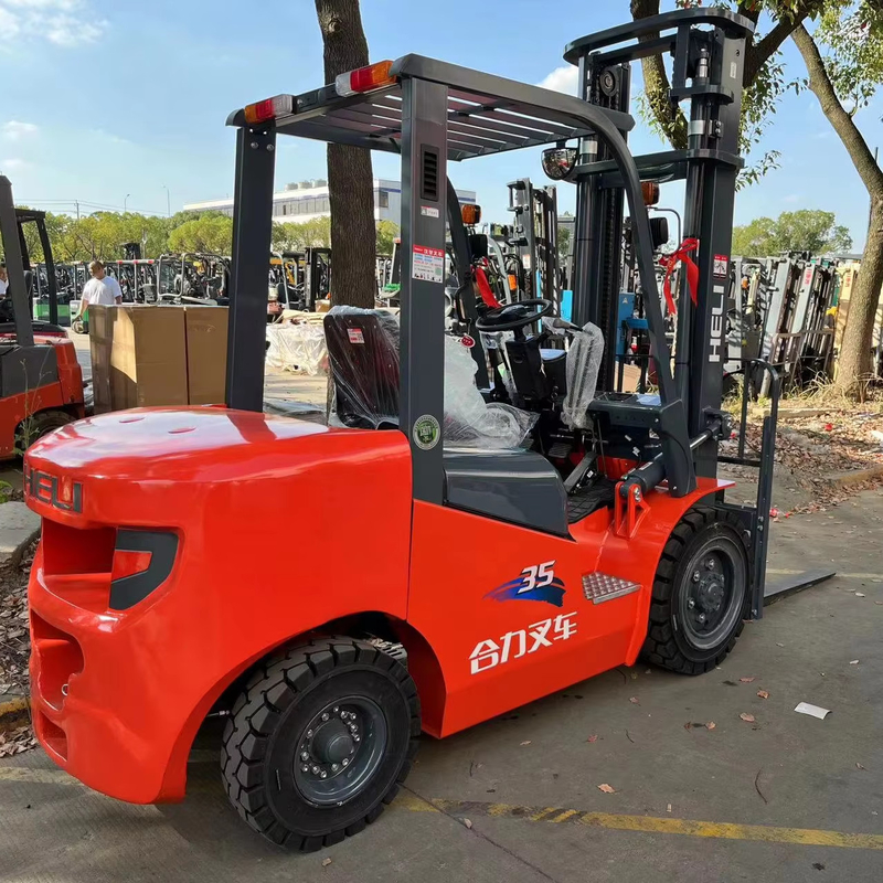 3500 kg Heli 35 3,5 toneladas em boas condições
