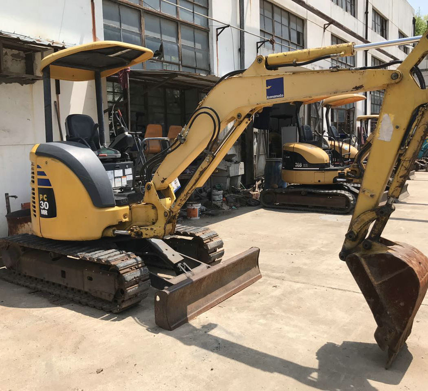3000 KG Komatsu 3T em boas condições com poucas horas de trabalho