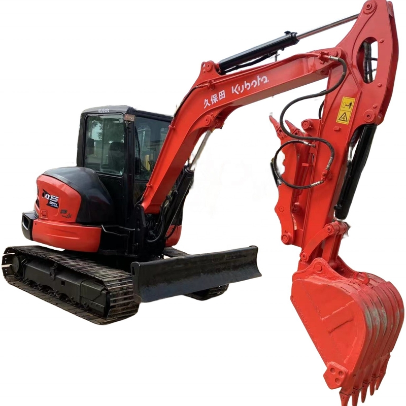 Excavadora Kubota KX165-5 usada em bom estado, original japonês, peso operacional de 6 toneladas.