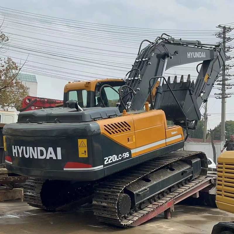 Hyundai 220LC-9s Excavator usado com cor original e em ótimo estado na Coreia